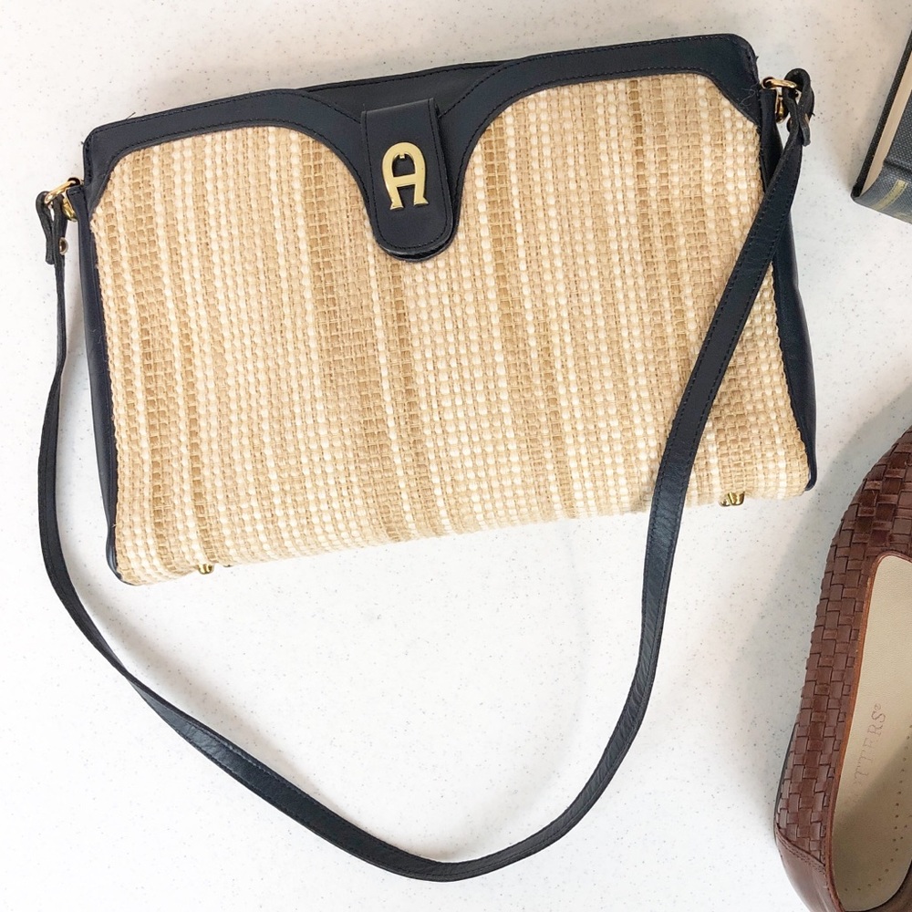 Vintage • Etienne Aigner Woven & Leather Purse - Picture 2 of 8